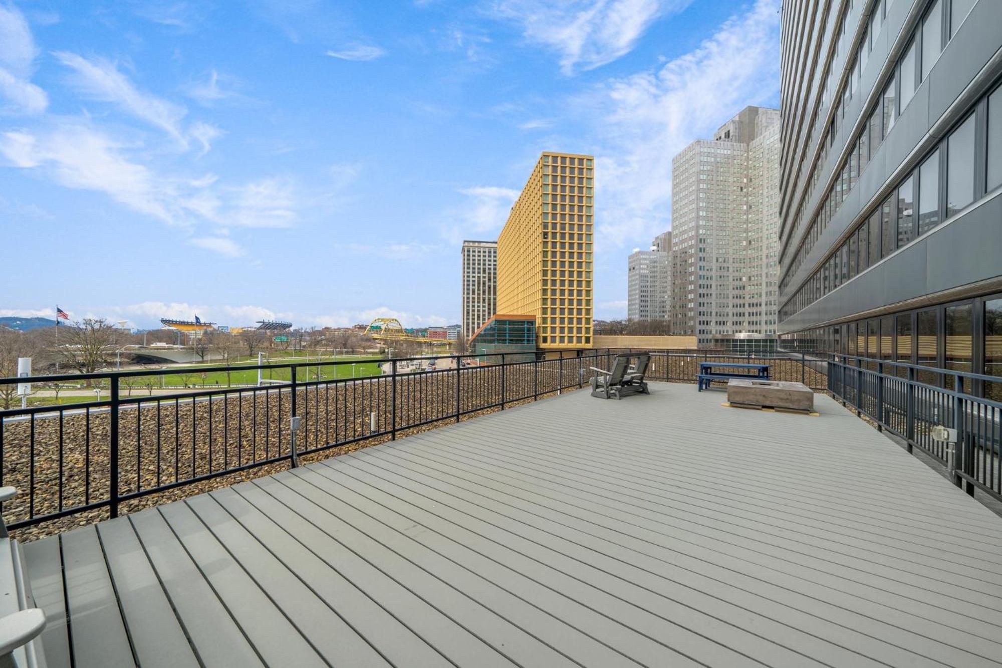 Luxe City Views Prime Location 24-7 Parking Gym Lounge Pittsburgh Extérieur photo