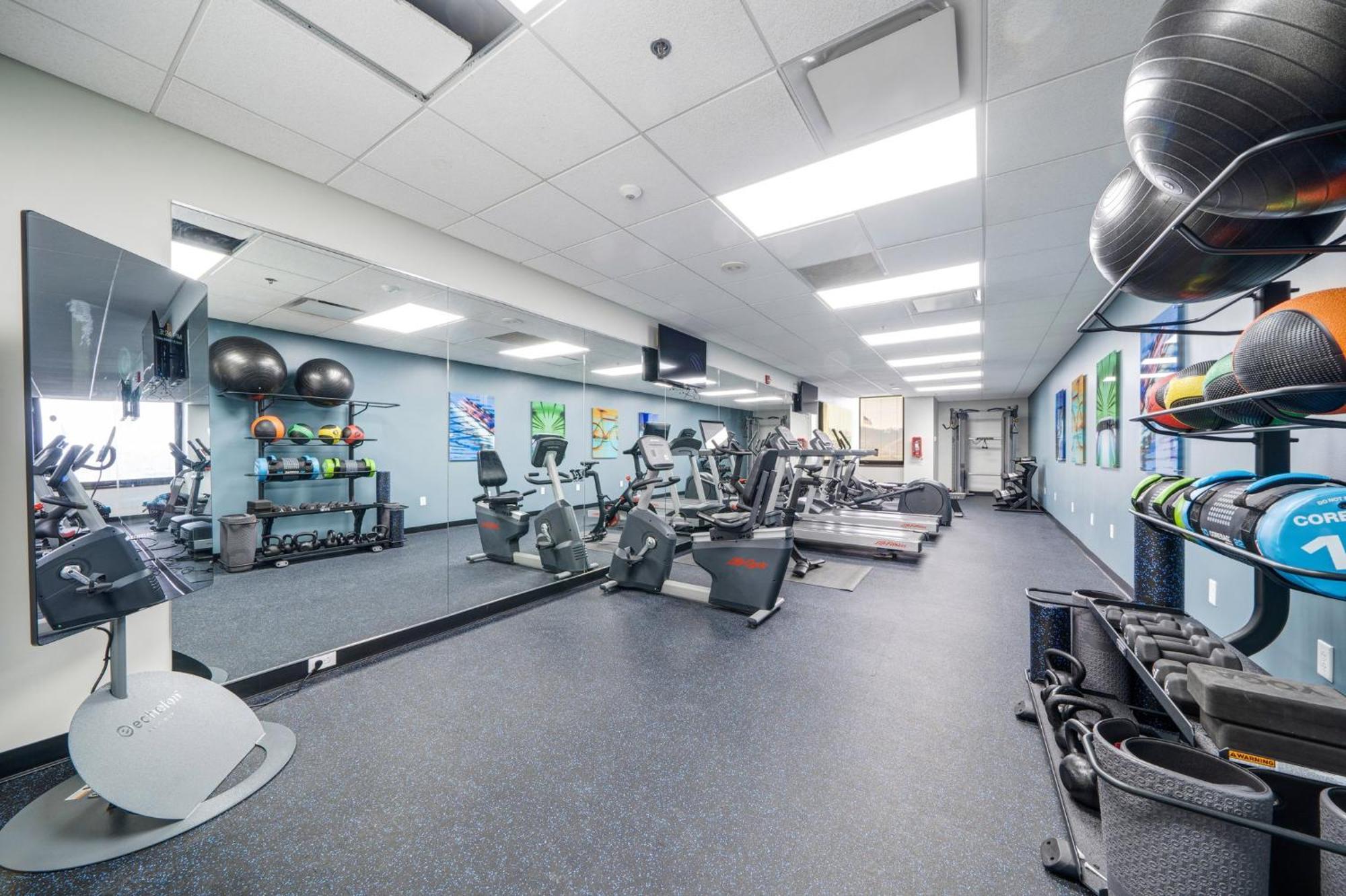 Luxe City Views Prime Location 24-7 Parking Gym Lounge Pittsburgh Extérieur photo