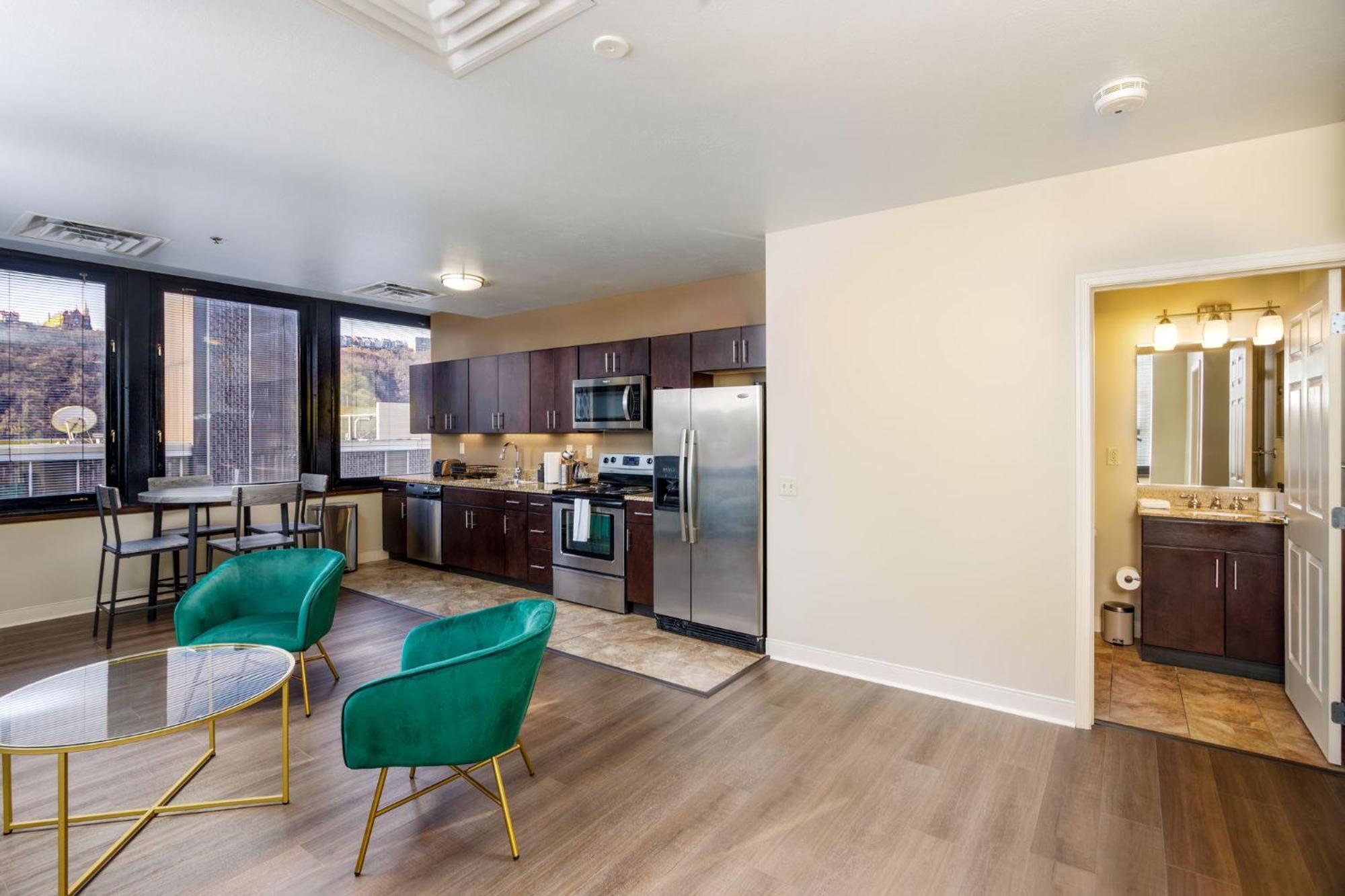 Luxe City Views Prime Location 24-7 Parking Gym Lounge Pittsburgh Extérieur photo